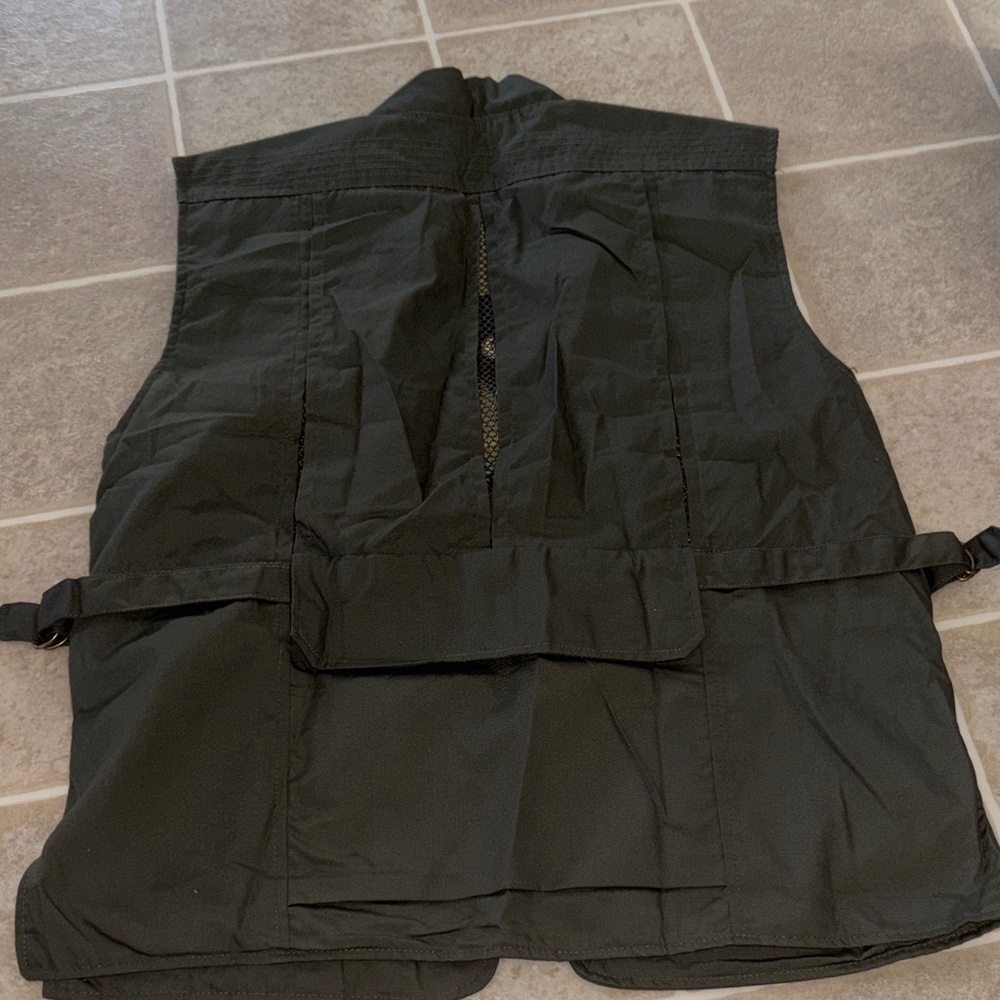 Rothco Plainclothes Concealed Carry Vest Tactical CCW Cargo Olive Drab size S - Picture 6 of 7